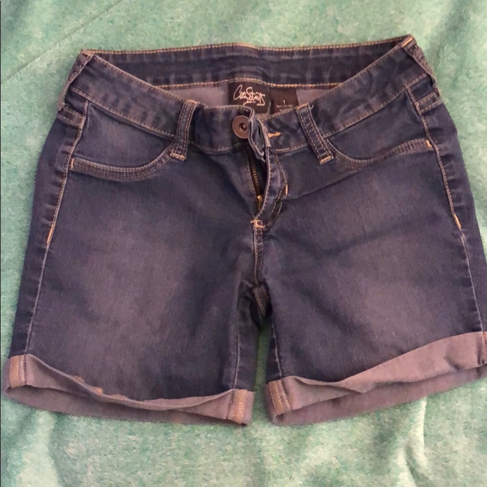 Mid thigh jean shorts